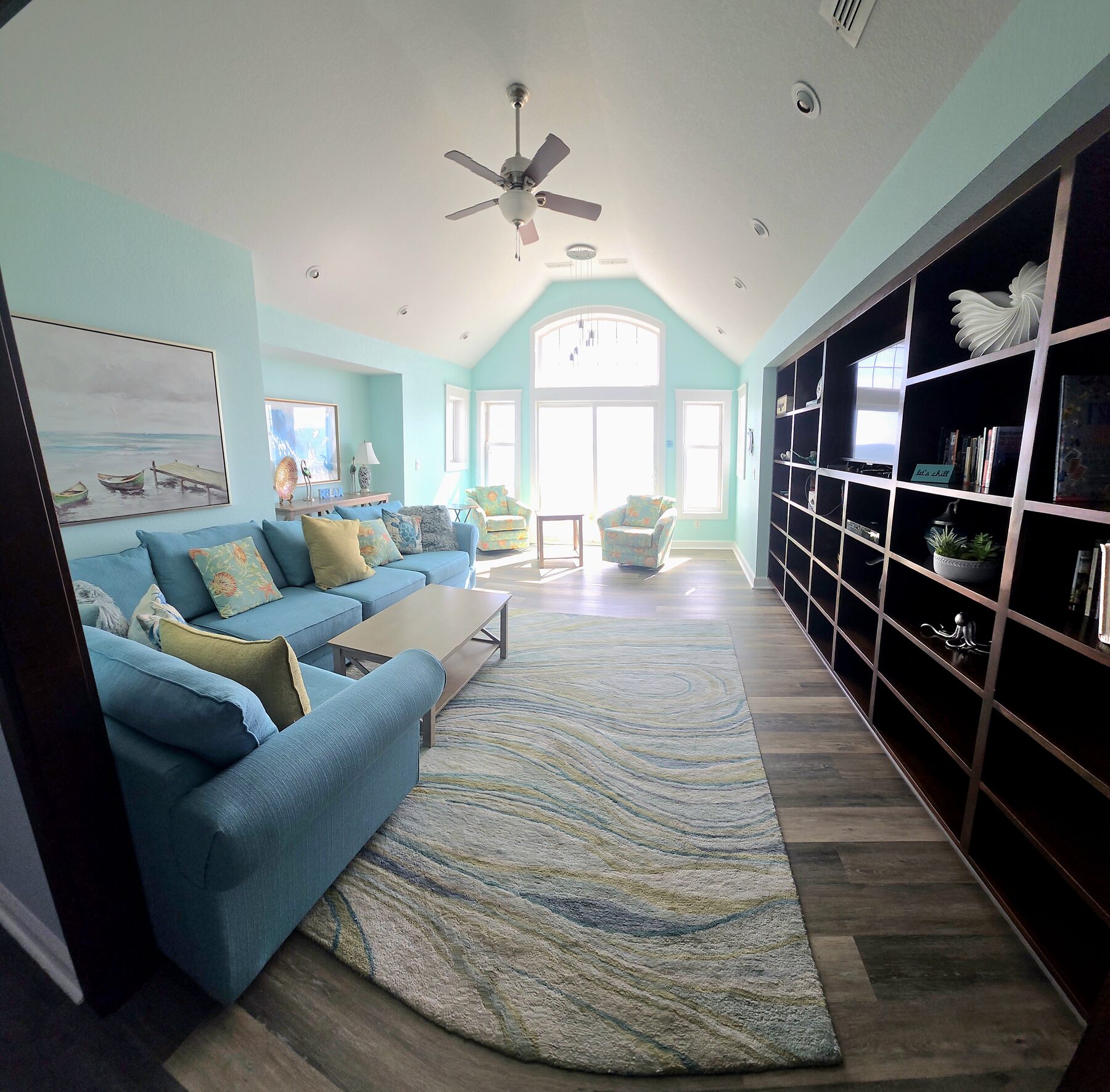 Living room cleaning at Sandfiddler