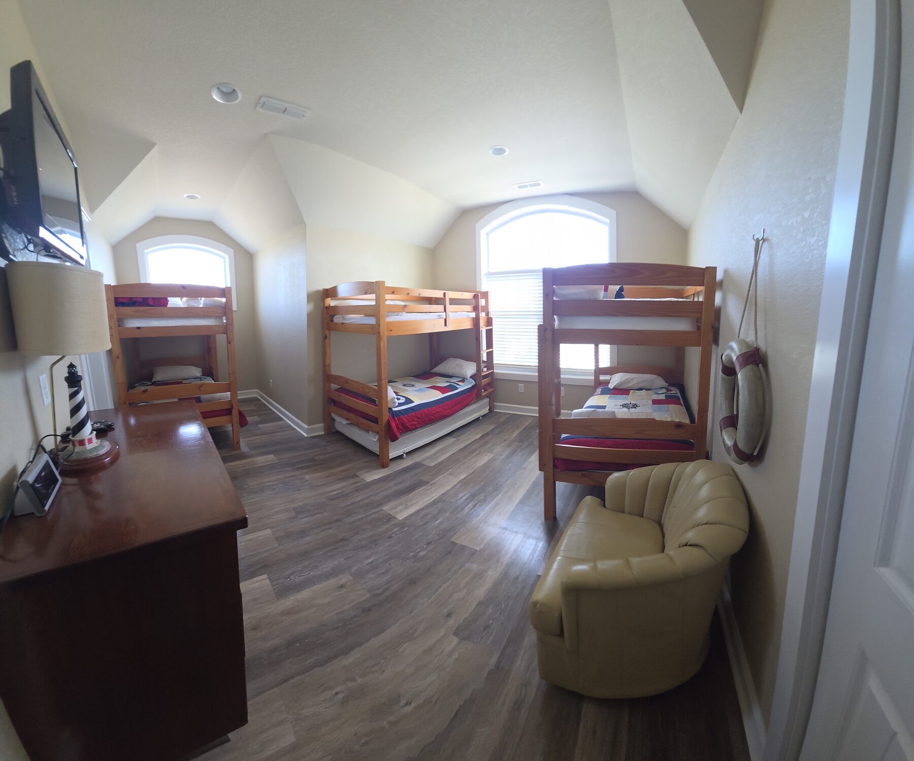 Bedroom cleaning at Sandfiddler
